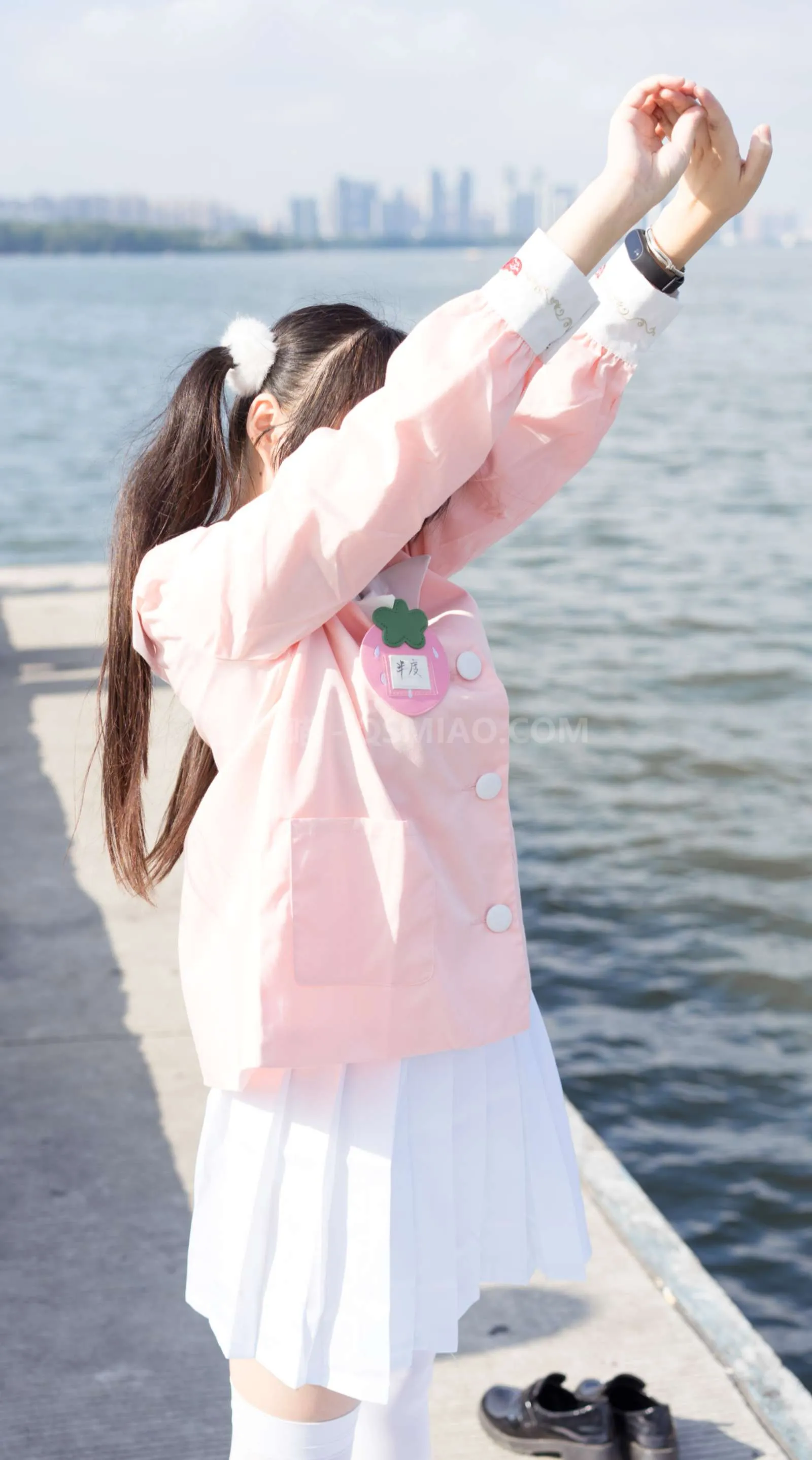 图片[2] - 喵写真 – VOL.010 湖边白丝萝莉 [66P/494M] - 起司喵