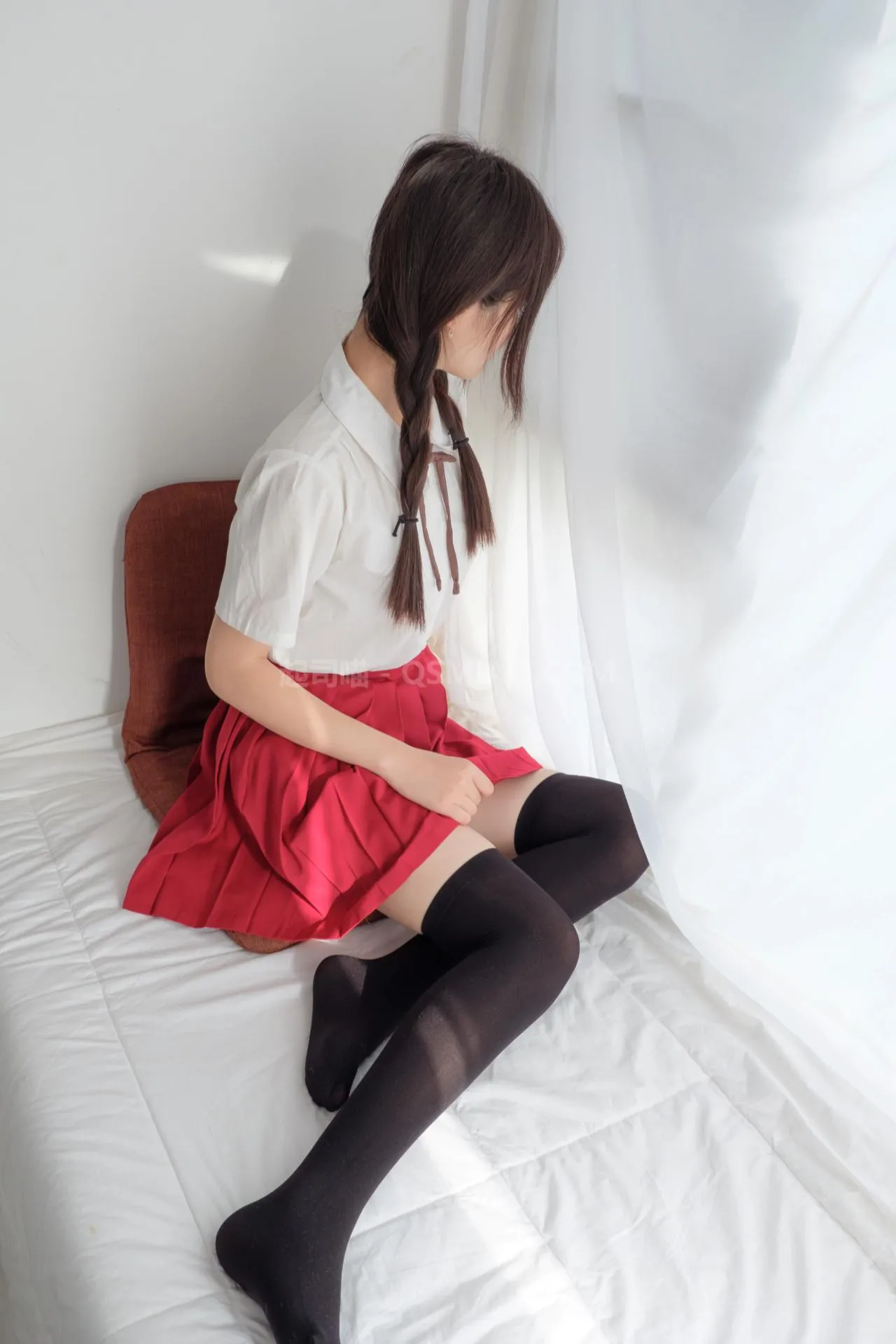 图片[3] - 喵写真 – VOL.013 红裙黑丝 [70P/462M] - 起司喵