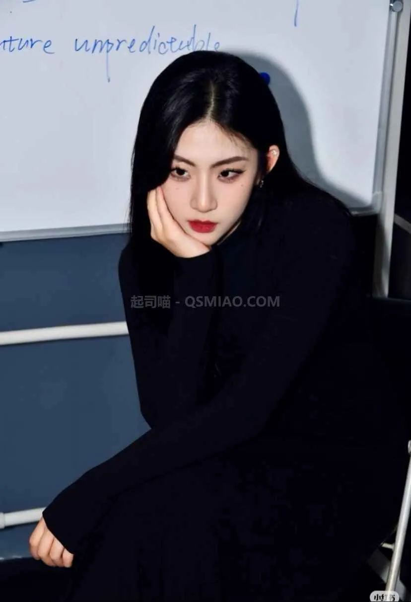 图片[3] - 邓亚丽x谢昔 – 珍藏级原档河南反差婊南艺舞蹈系S级女主泄密 [50P+36V/10.7G] - 起司喵