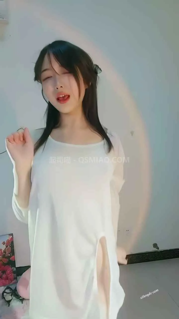 懒洋洋 - 国产主播抖音风纯欲美少女脸穴同框紫薇自调果舞 [22V/4.57G] - 起司喵