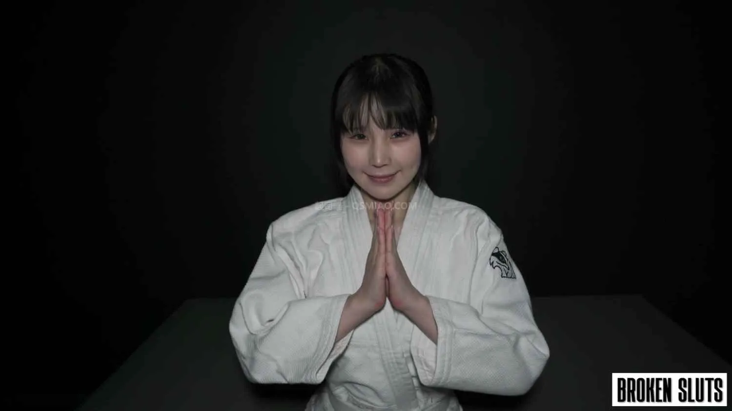 MarinNiko - 超可爱樱花妹首次进入欧美圈挑战洋屌 [3V/4.60G] - 起司喵